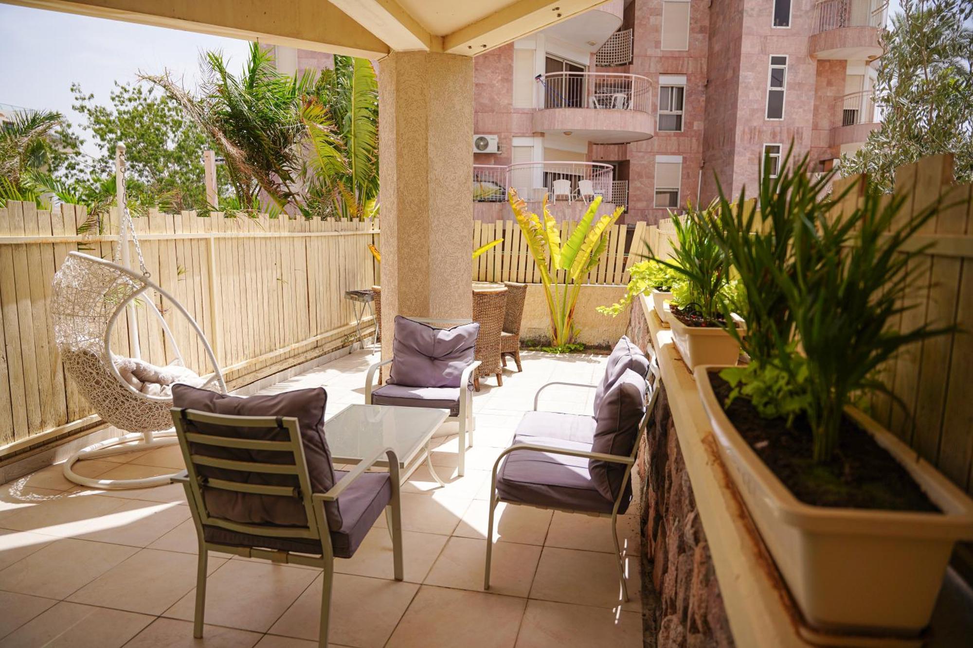 דירת נופש אילת -אלמוג Almog Suite In Eilat Close To Red Sea - דירת נופש אלמוג מרחק נגיעה מהים Exterior foto