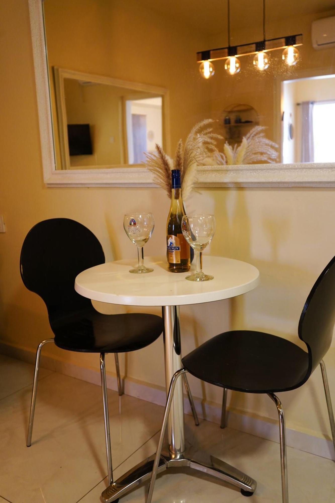 דירת נופש אילת -אלמוג Almog Suite In Eilat Close To Red Sea - דירת נופש אלמוג מרחק נגיעה מהים Exterior foto